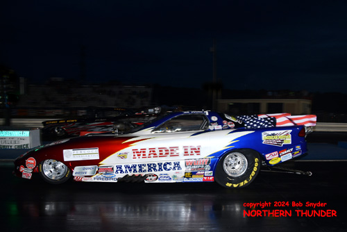 Tom Furches - 'Made in America' 
(near lane) vs Justin Mallott - 'Must Be Nice' (far lane)